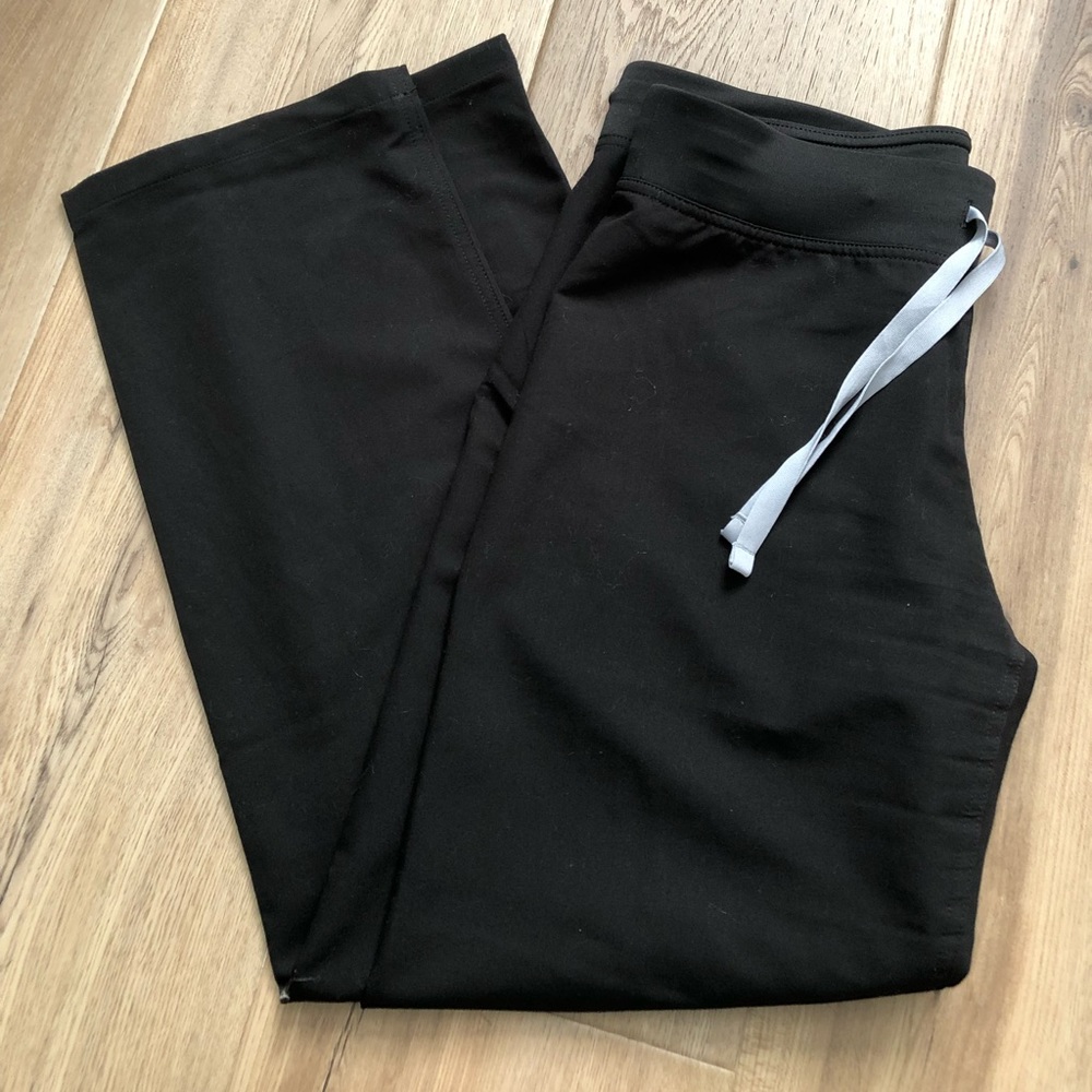 Figs Livingston scrub pants